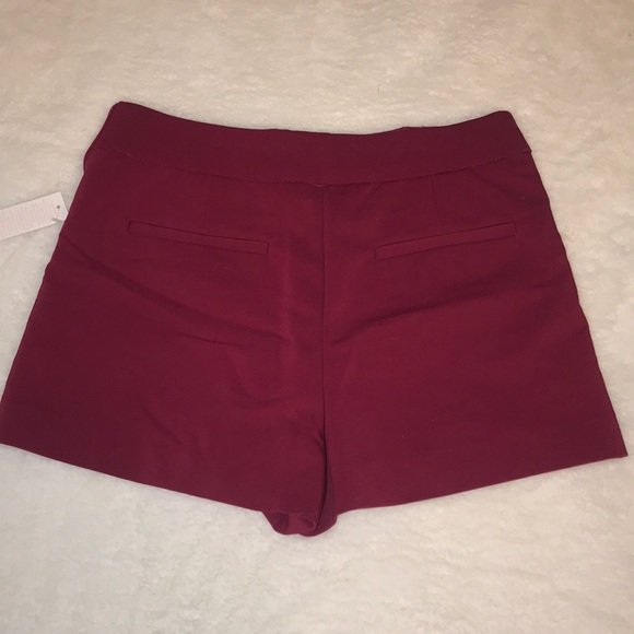 Kohl’s “Candies” Dress Shorts - Picture 2 of 6
